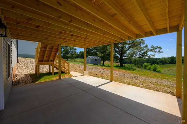 2249 Lipscomb Road, Moneta, VA 24121