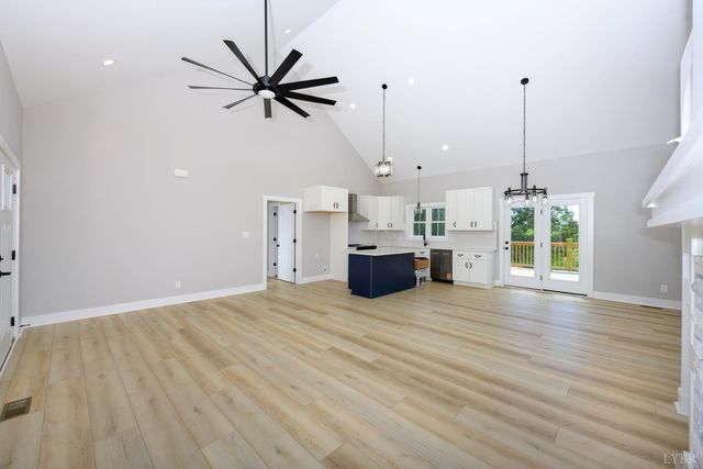2249 Lipscomb Road, Moneta, VA 24121