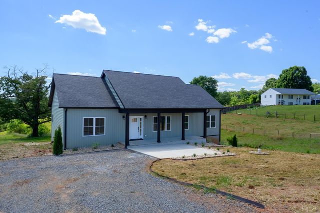2249 Lipscomb Road, Moneta, VA 24121