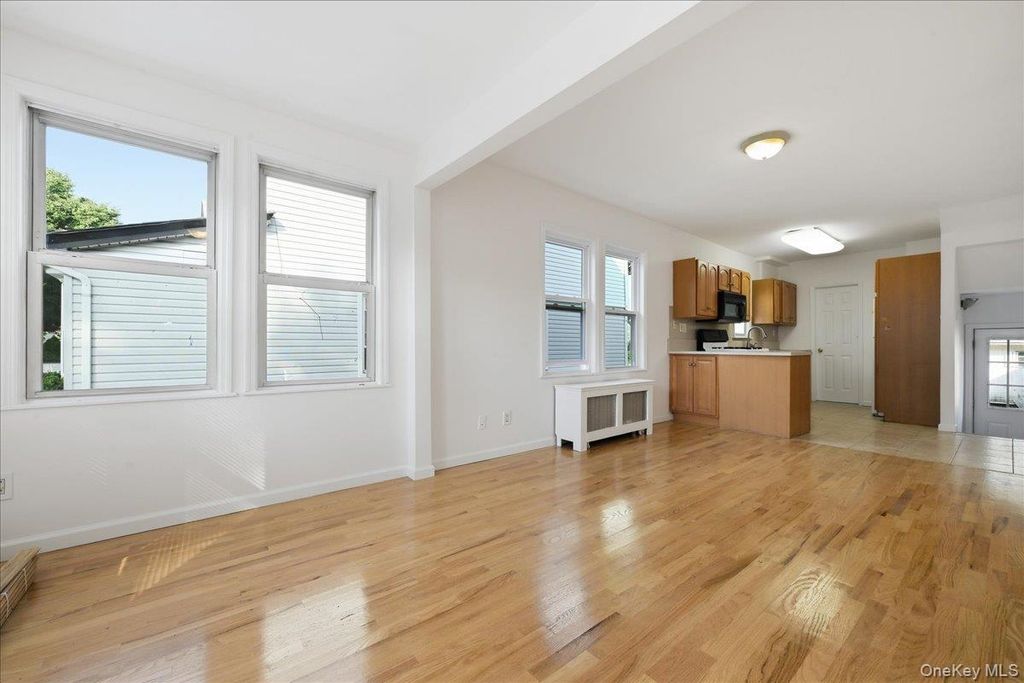 22237 Edmore Avenue, Queens Village, NY 11428 — photo 4
