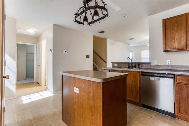 404 Oxford Drive, Wylie, TX 75098