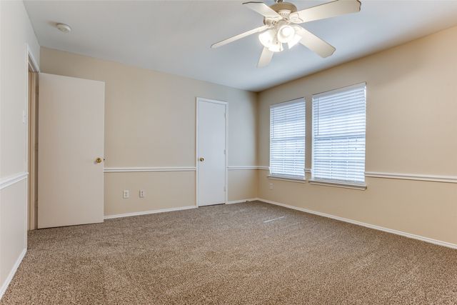 404 Oxford Drive, Wylie, TX 75098