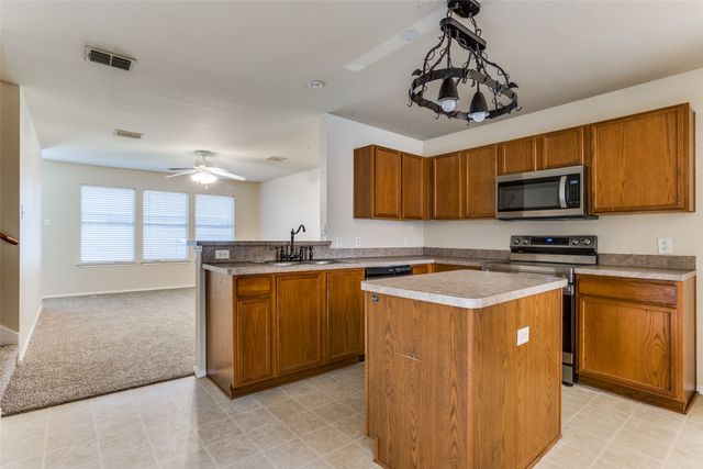 404 Oxford Drive, Wylie, TX 75098