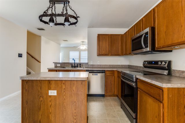 404 Oxford Drive, Wylie, TX 75098