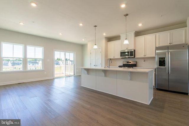 8100 PRIMROSE LN, Laurel, MD 20723