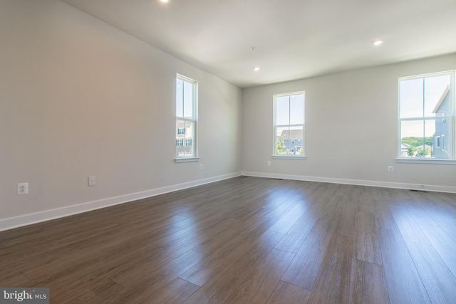 8100 PRIMROSE LN, Laurel, MD 20723