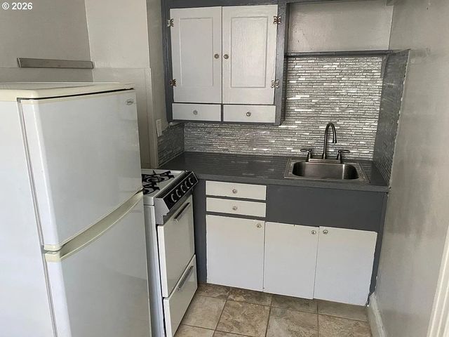 3333 Se 11TH Ave Se, Portland, OR 97202