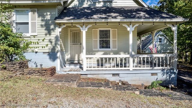 203 Pendergrass Street, Muldrow, OK 74948