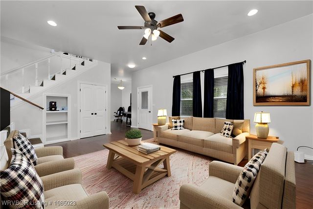 203 Pendergrass Street, Muldrow, OK 74948