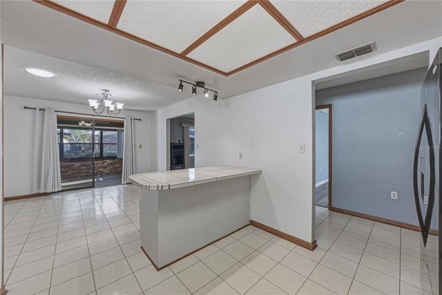 466 LAKE CAROLYN CIRCLE, Lakeland, FL 33813