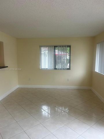 3204 Coral Lake Ln 3204, Coral Springs, FL 33065