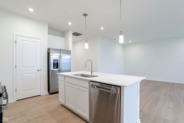 2031 Foothill Drive, Greenfield, IN 46140