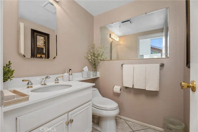 24405 Mockingbird Place, Lake Forest, CA 92630