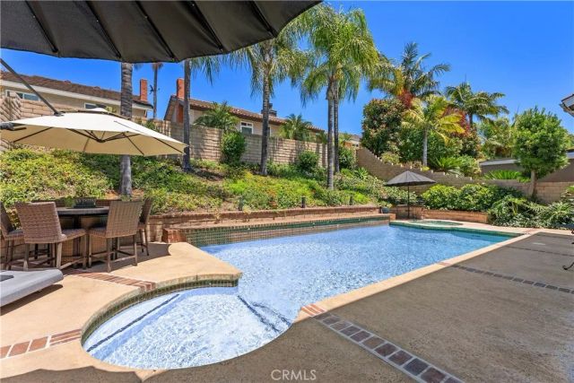 24405 Mockingbird Place, Lake Forest, CA 92630