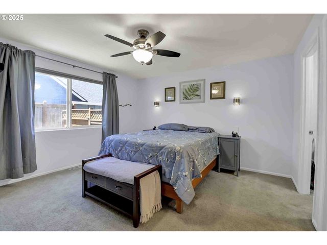 5986 ROMBAUER Rd, Eugene, OR 97402