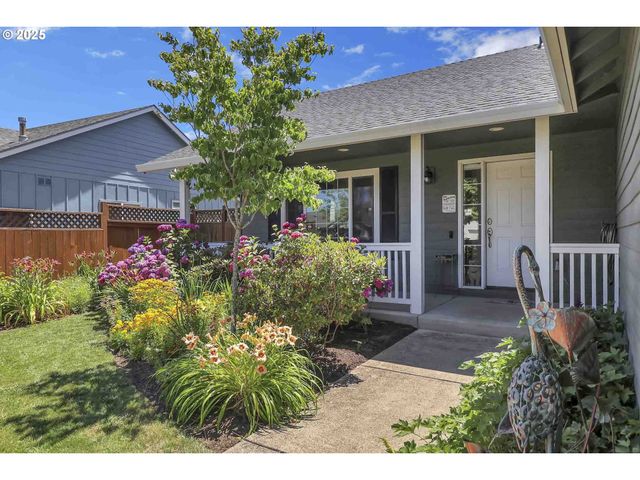 5986 ROMBAUER Rd, Eugene, OR 97402