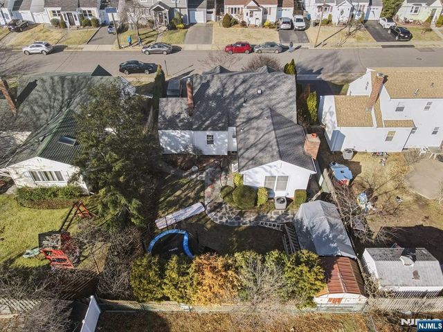 39-02 Taylor Road, Fair Lawn, NJ 07410