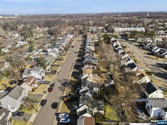 39-02 Taylor Road, Fair Lawn, NJ 07410