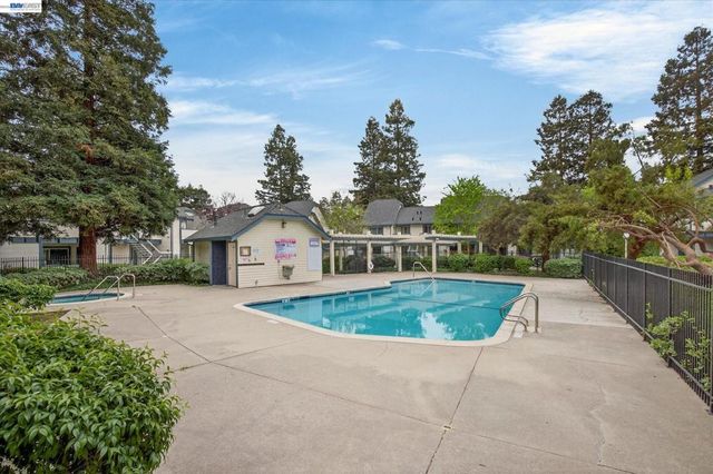 374 Sequim Cmn, Fremont, CA 94539