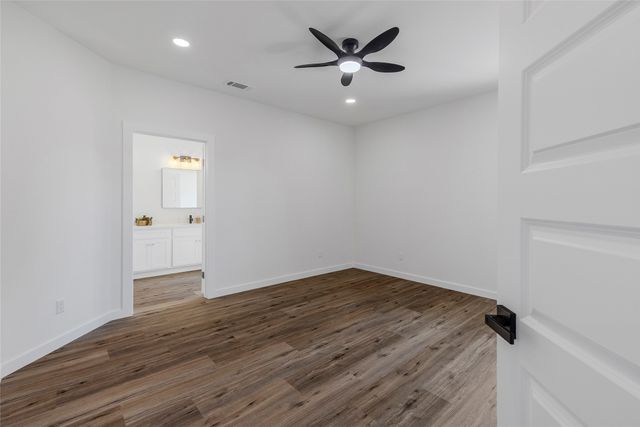 319 Whippoorwill Drive, Wills Point, TX 75169