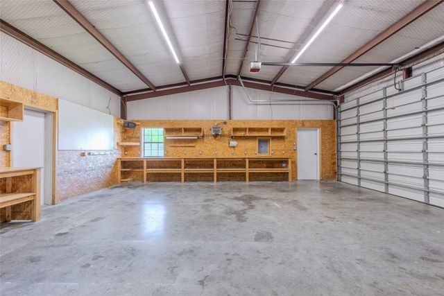 319 Whippoorwill Drive, Wills Point, TX 75169