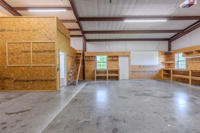 319 Whippoorwill Drive, Wills Point, TX 75169