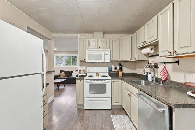 5812 N Monroe St, Spokane, WA 99205
