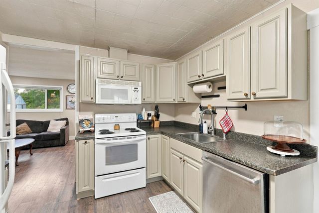 5812 N Monroe St, Spokane, WA 99205