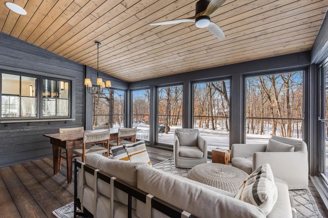 3605 Parkway Street, Deephaven, MN 55391