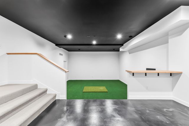 3605 Parkway Street, Deephaven, MN 55391