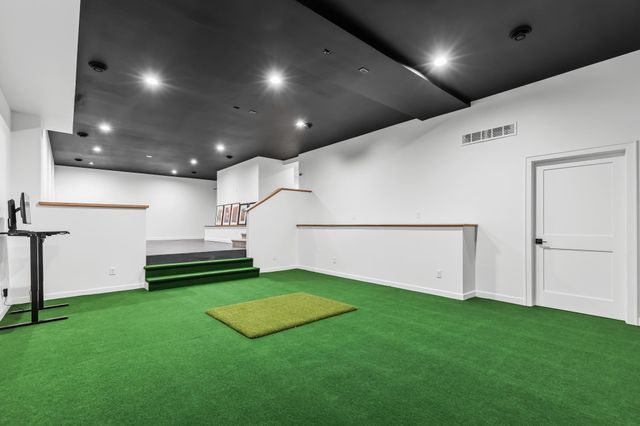 3605 Parkway Street, Deephaven, MN 55391