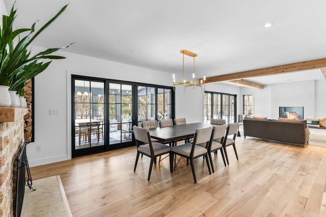 3605 Parkway Street, Deephaven, MN 55391