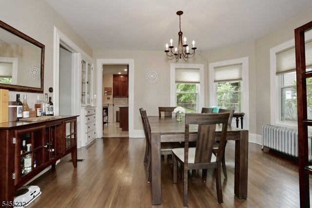 142 Wyckoff, Waldwick Boro, NJ 07463
