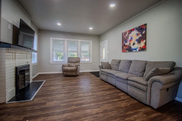 4455 Adams Street, Gary, IN 46408