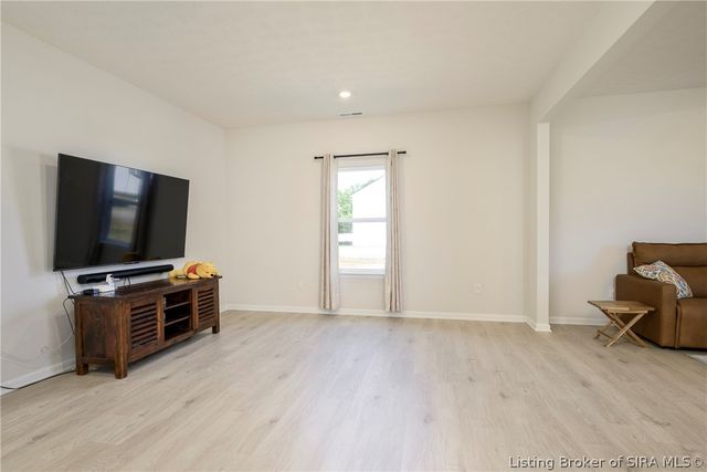 5035 schaffer Lane, Floyds Knobs, IN 47119