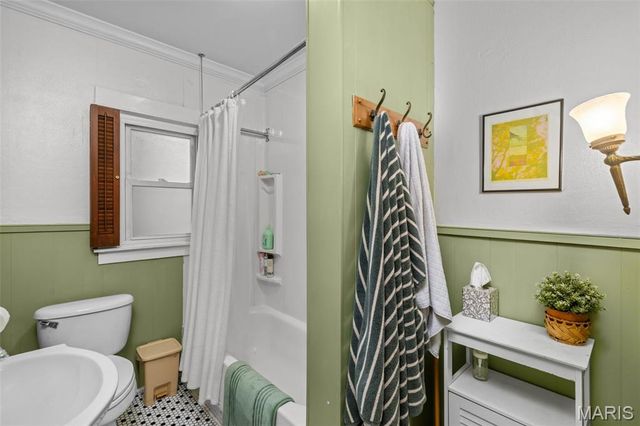 5627 Nottingham Avenue, St Louis, MO 63109