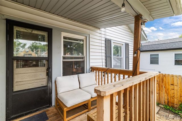 5627 Nottingham Avenue, St Louis, MO 63109
