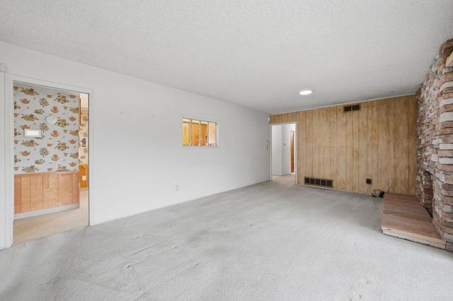 45 El Capitan Drive, Chula Vista, CA 91911