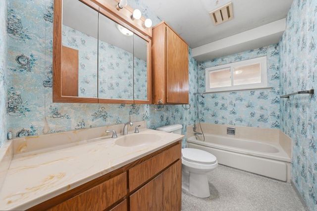 45 El Capitan Drive, Chula Vista, CA 91911