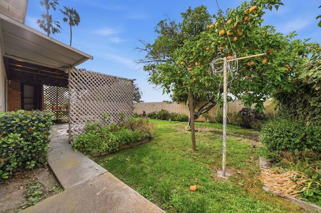 45 El Capitan Drive, Chula Vista, CA 91911