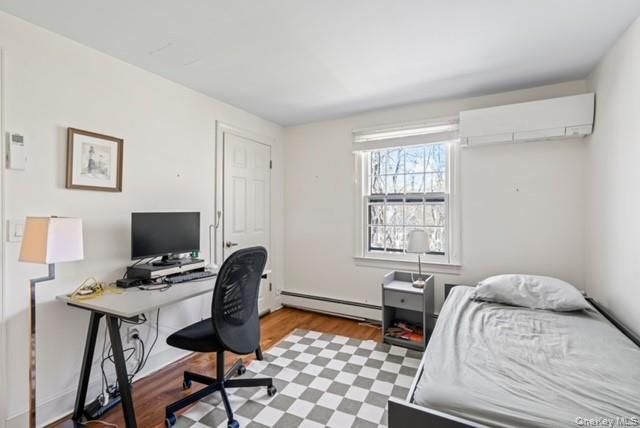 60 Shutter Lane, Oyster Bay Cove, NY 11771