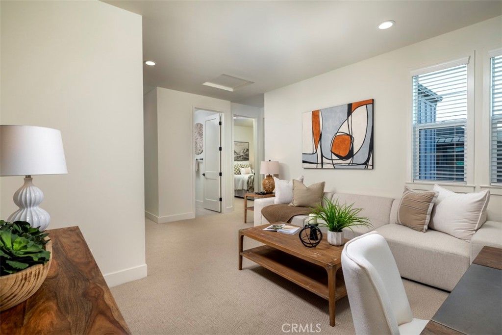 Image 12 of property listing at 18009 Roch Court, Fountain Valley, CA 92708