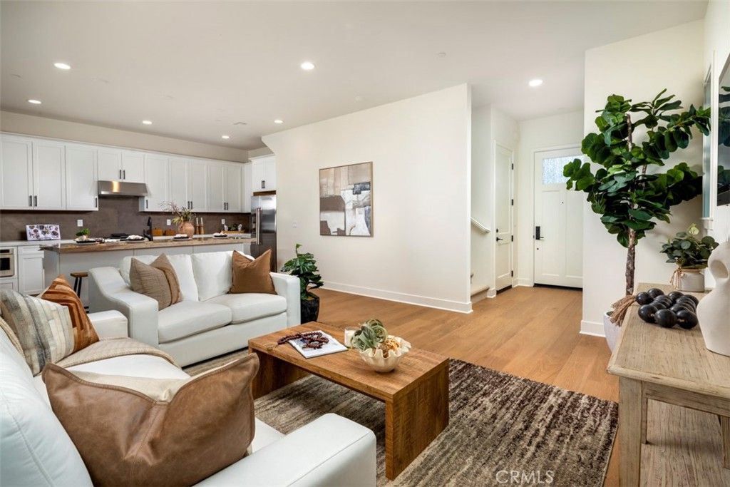 Image 3 of property listing at 18009 Roch Court, Fountain Valley, CA 92708