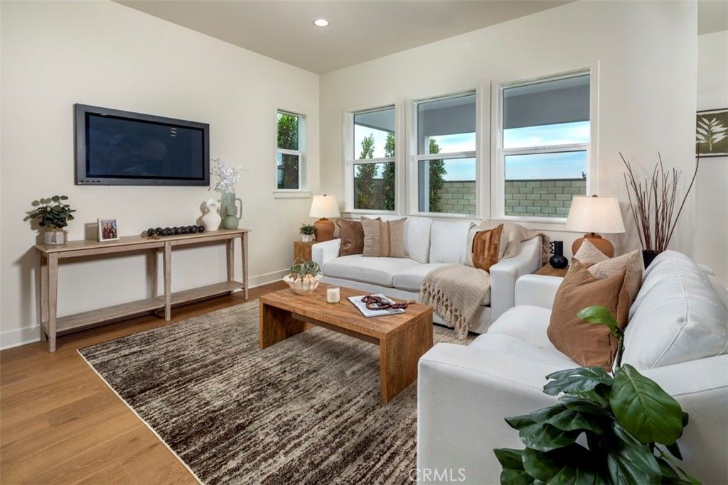 Image 4 of property listing at 18009 Roch Court, Fountain Valley, CA 92708