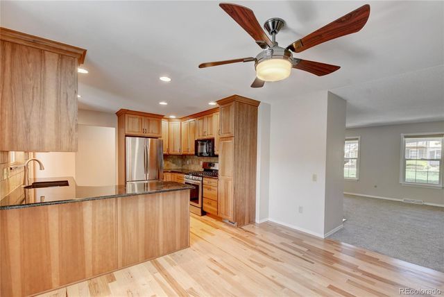 8661 E Amherst Drive F, Denver, CO 80231