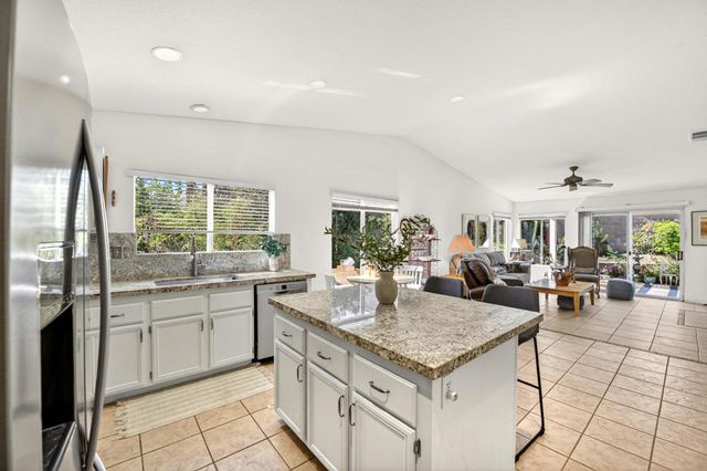 81064 La Reina Circle, Indio, CA 92201