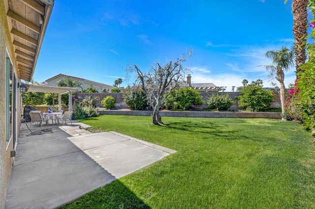 81064 La Reina Circle, Indio, CA 92201