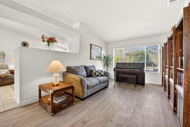 81064 La Reina Circle, Indio, CA 92201