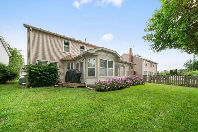 1170 Green Knolls Drive, Buffalo Grove, IL 60089