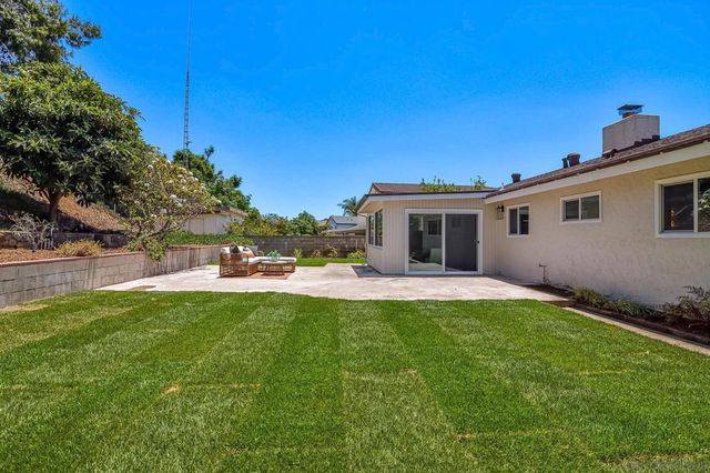 6946 Everglades Ave, San Diego, CA 92119